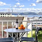 Ajuda Tagus River View * Лісабон